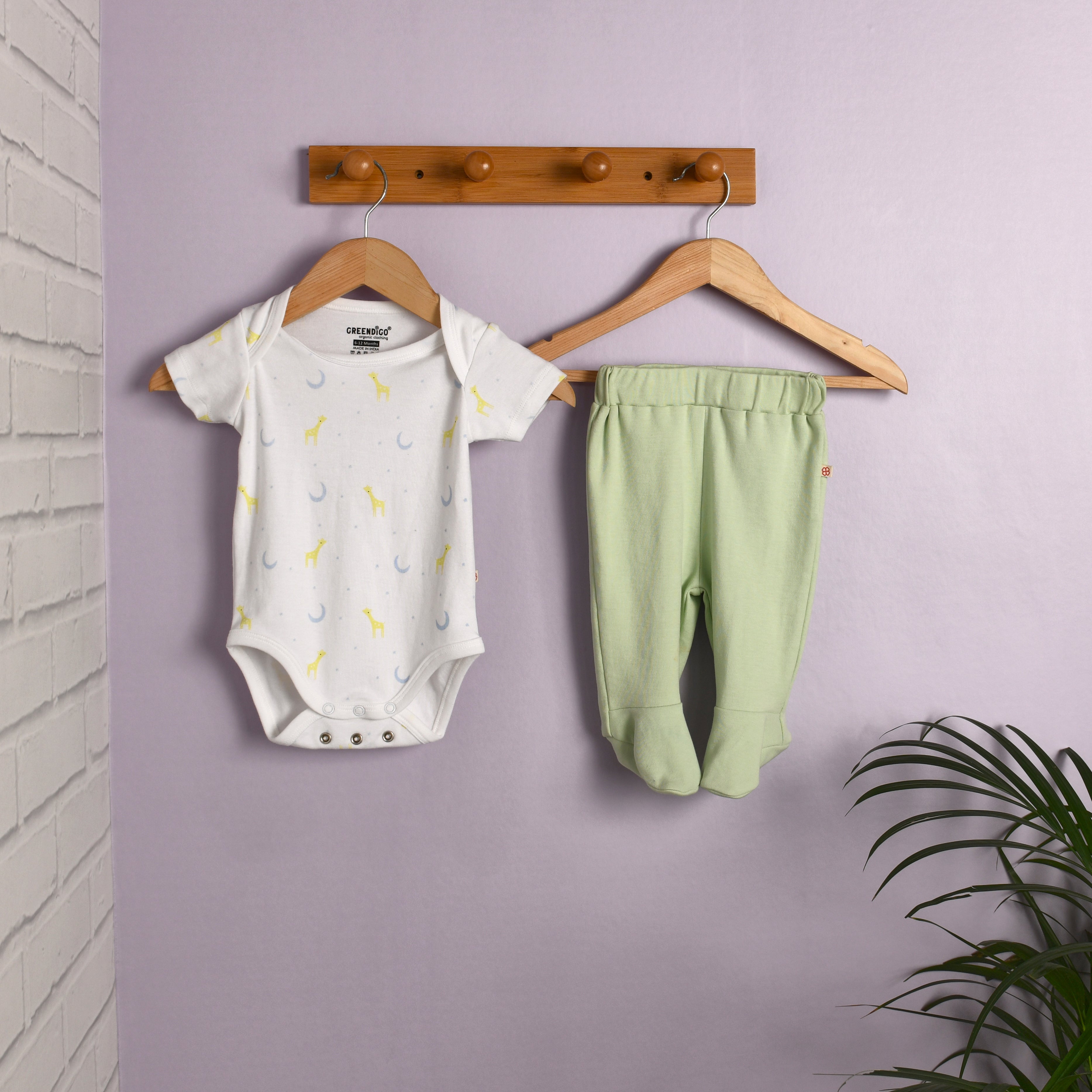 The Ultimate Packing List for Your Baby’s First Trip