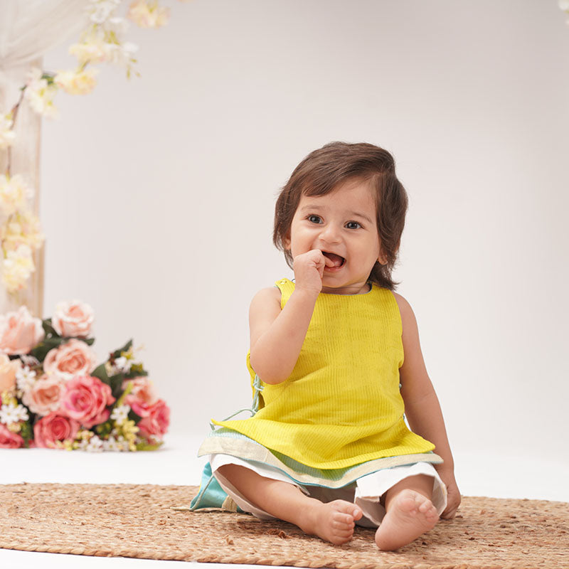 Baby Girl Maheshwari Handwoven Cotton Silk Short Kurta & Pant Set - Zinnia